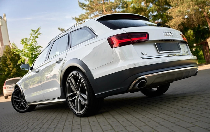 Audi A6 cena 94800 przebieg: 299998, rok produkcji 2017 z Płock małe 781